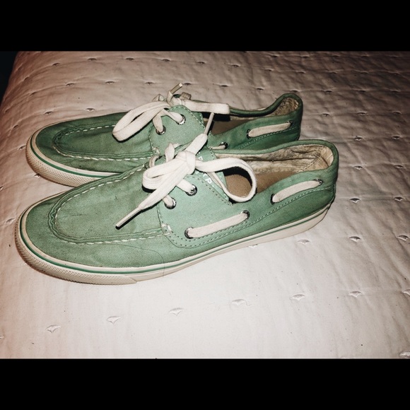 MINT SPERRY TOPSIDERS - Picture 2 of 4
